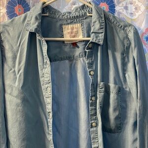 SO Light Blue chambray Button-Down Shirt